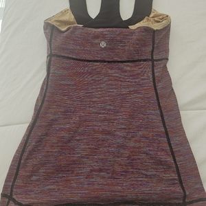 Lululemon size 4